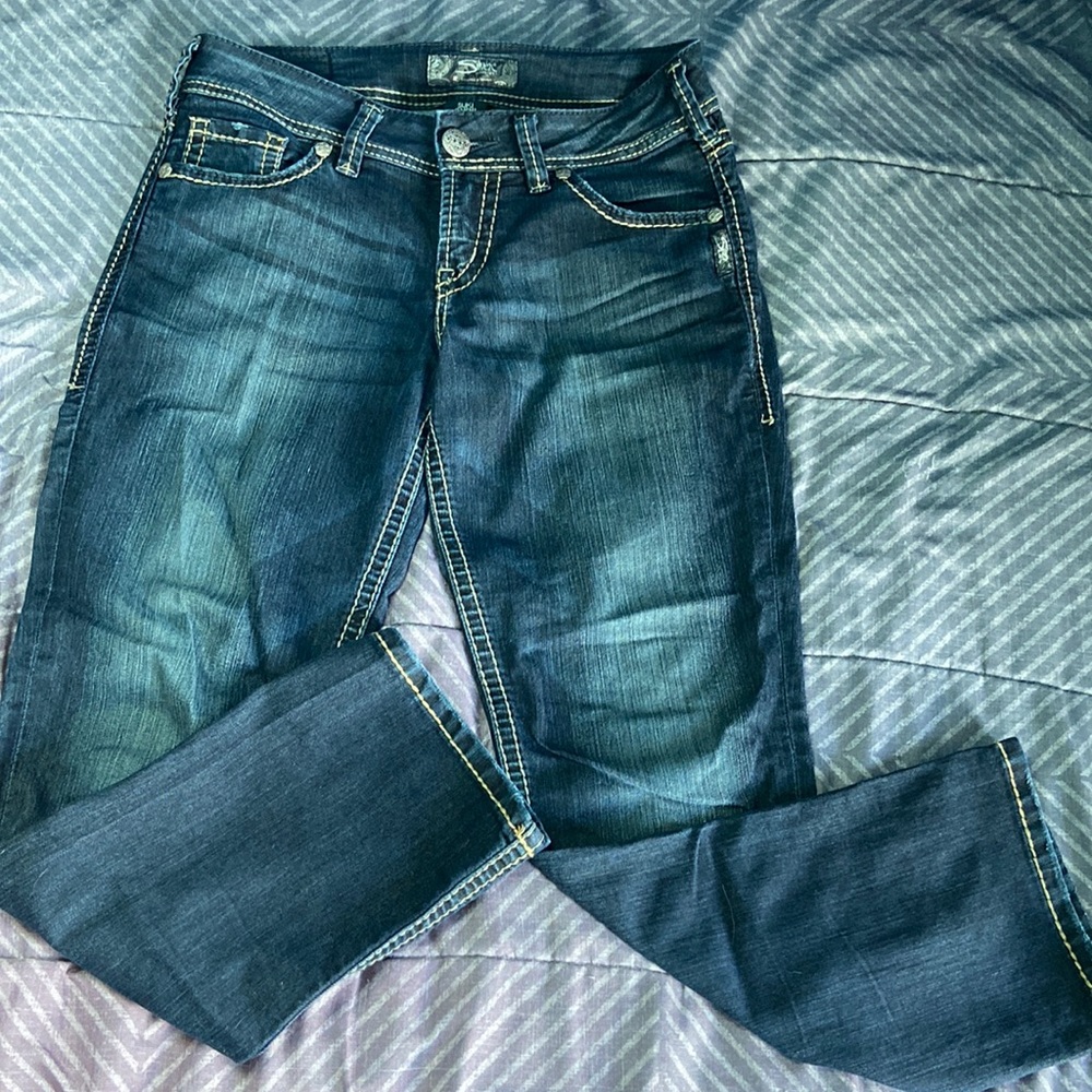 Silver Suki Capri Jeans size 28